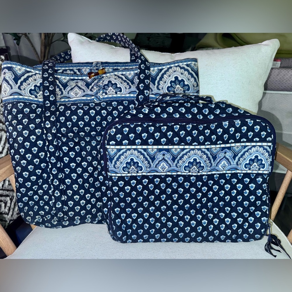 Vera Bradley—Navy Blue & White Matching Tote + Laptop Bag Set